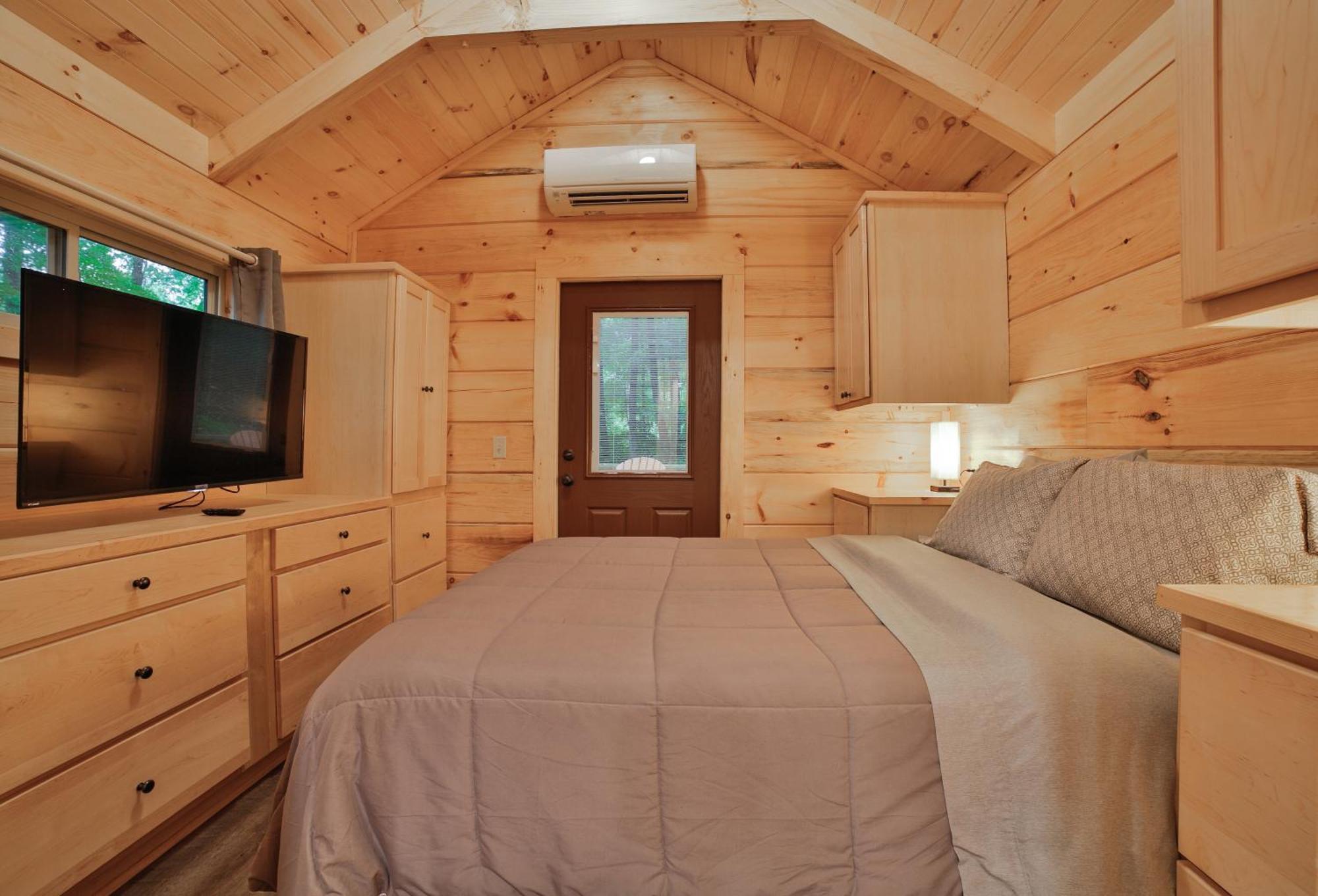 Nana Cabin Tiny Log Home Comfort In Rustic Bliss Chattanooga Exterior photo